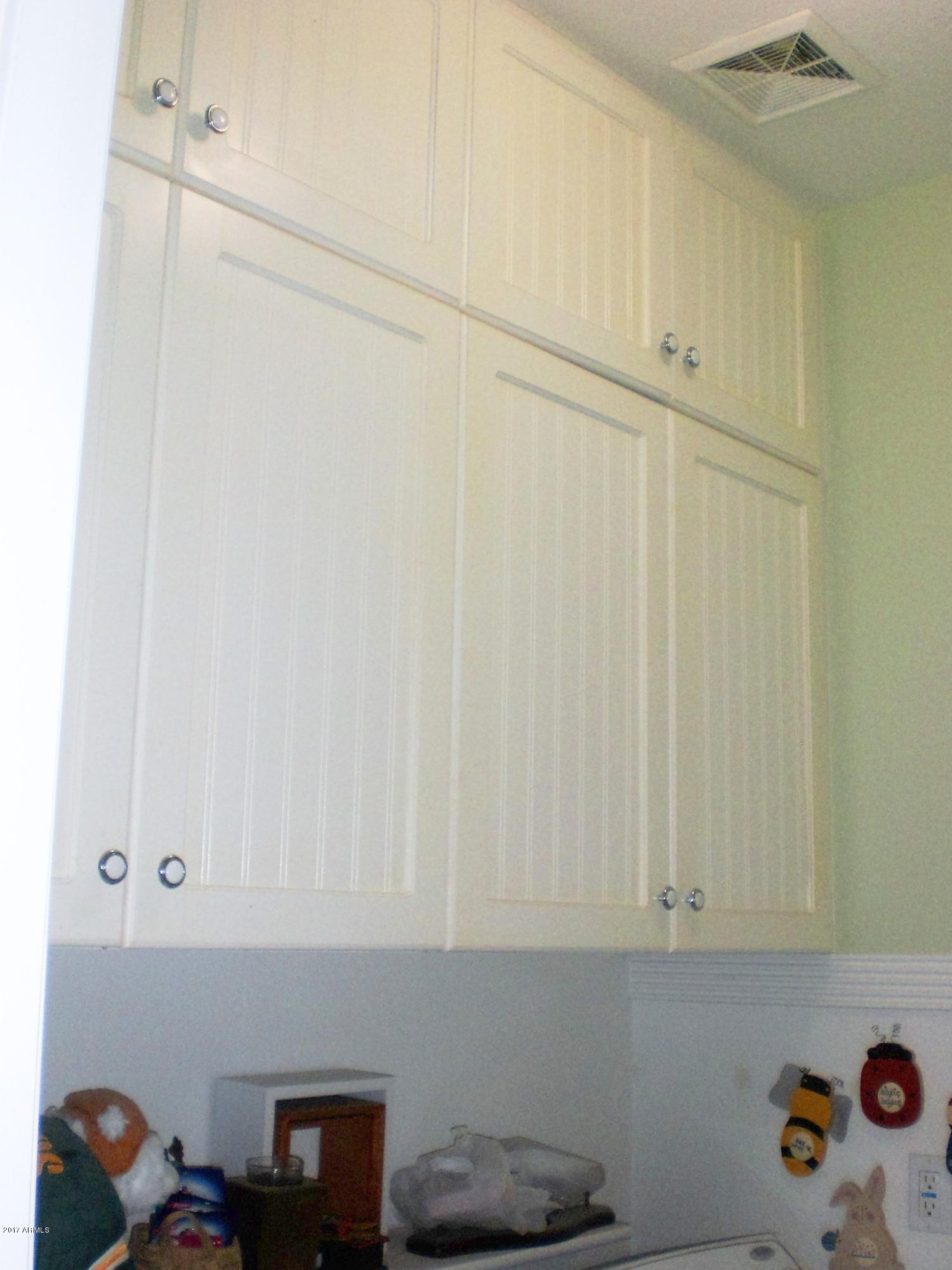 1841 East Sycamore Road Casa Grande, AZ 85122 - Photo 10 of 17 Laundry Cabinets