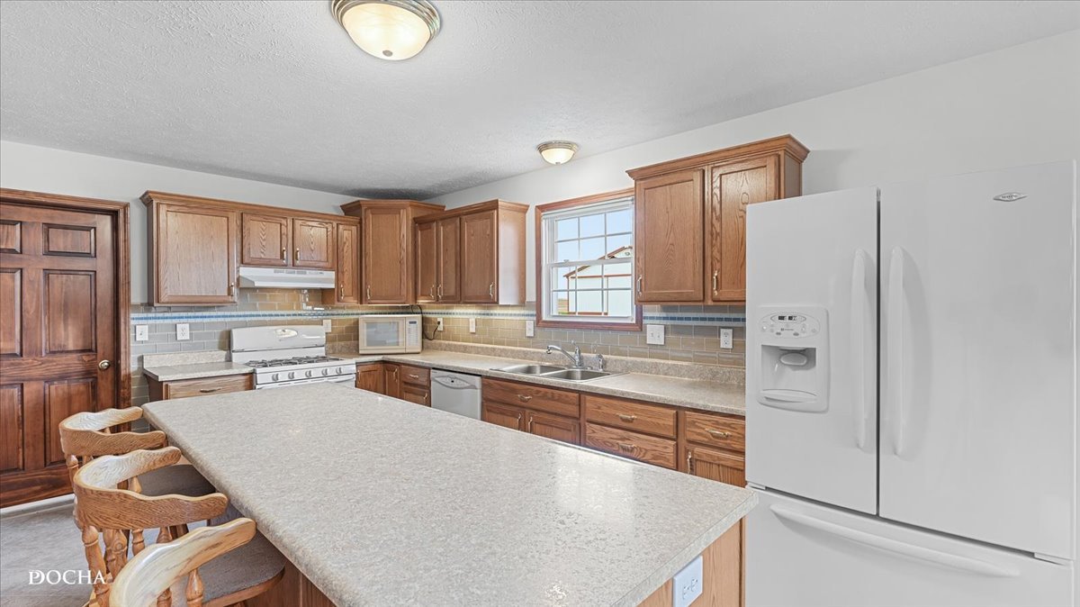 2136 North 34th Road Ottawa, IL 61350 - Photo 10 of 50