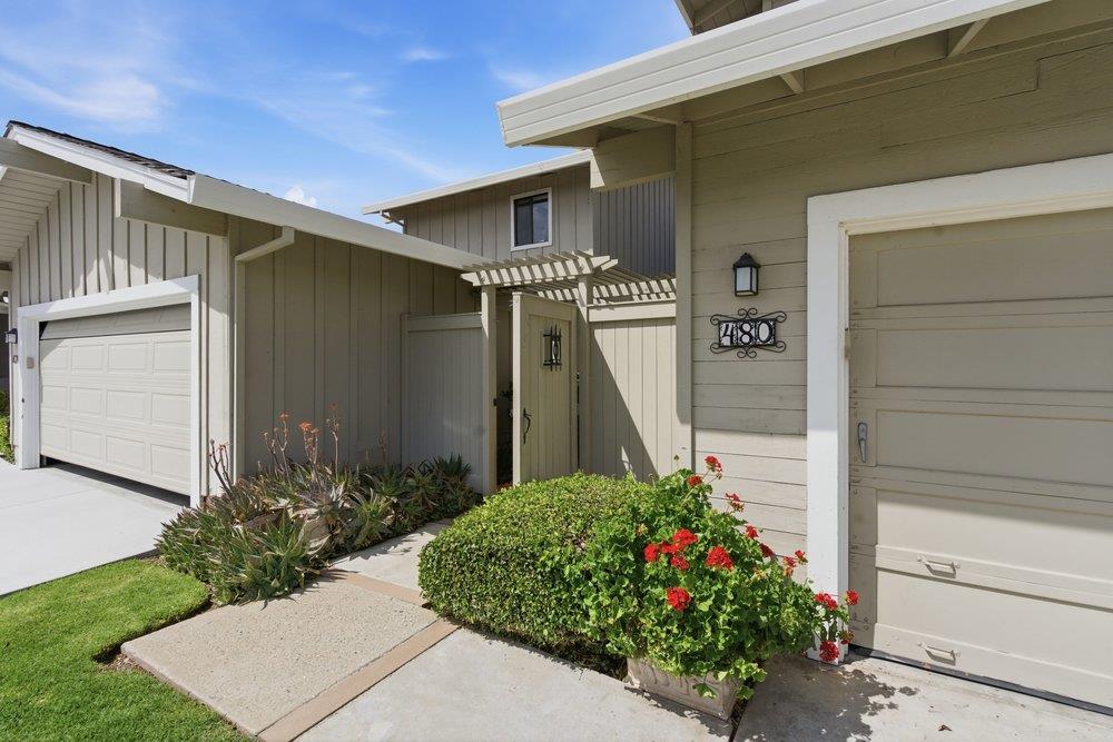 480 Ridgemark Drive Hollister, CA 95023 - Photo 2 of 37