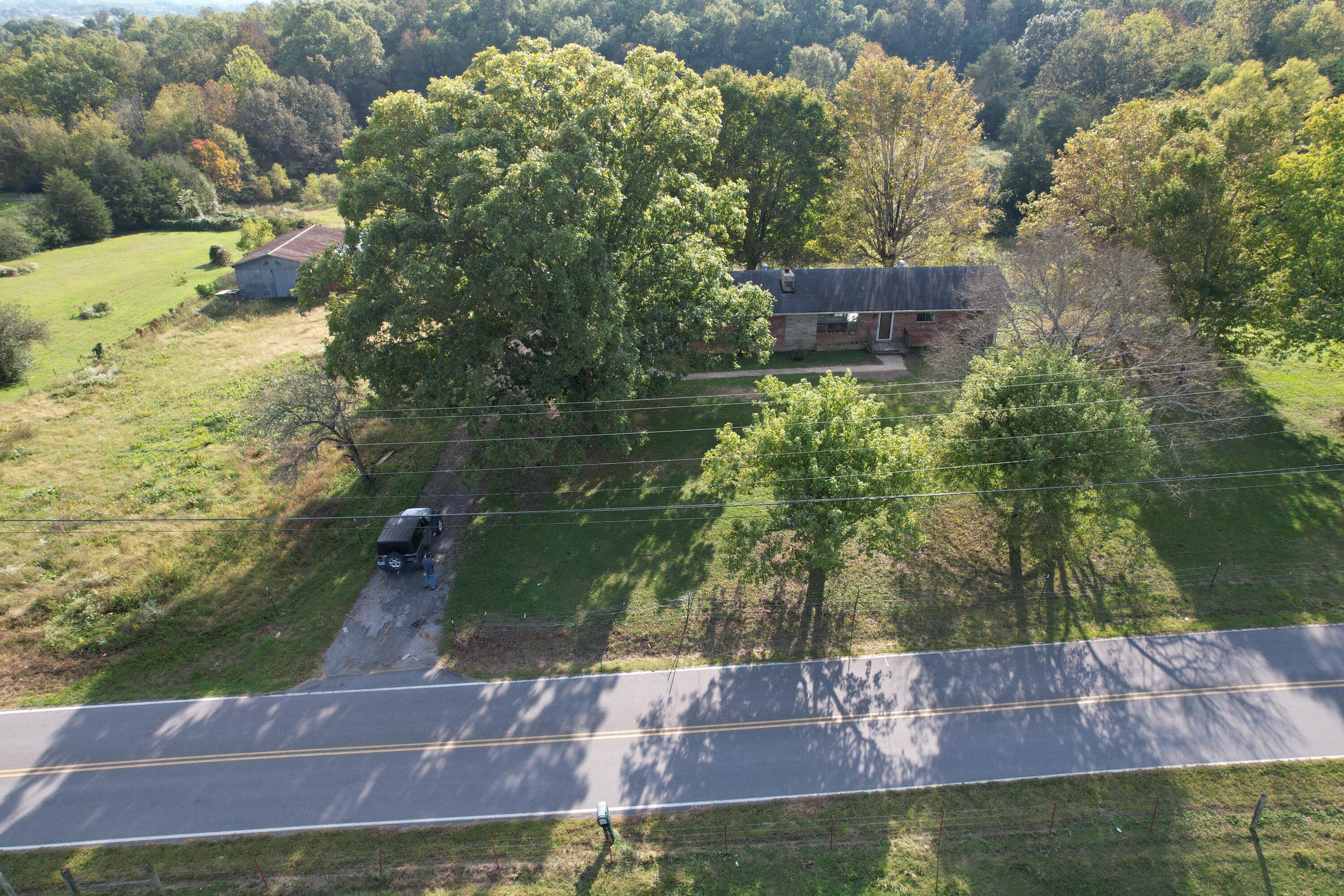 2815 Ottway Road Greeneville, TN 37745 - Photo 3 of 31 DJI_0838
