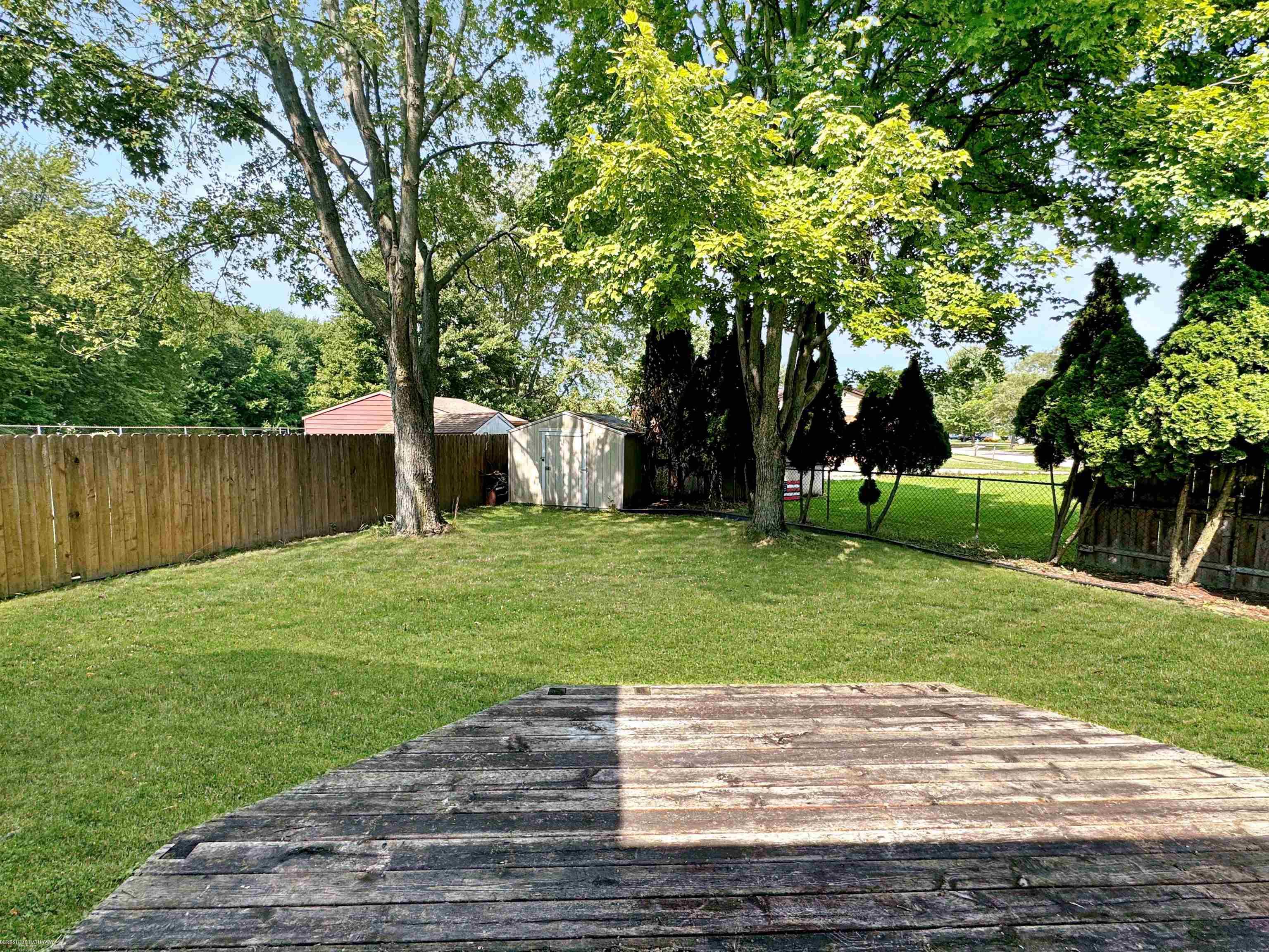 48219 Menter Street Chesterfield, MI 48047 - Photo 6 of 25