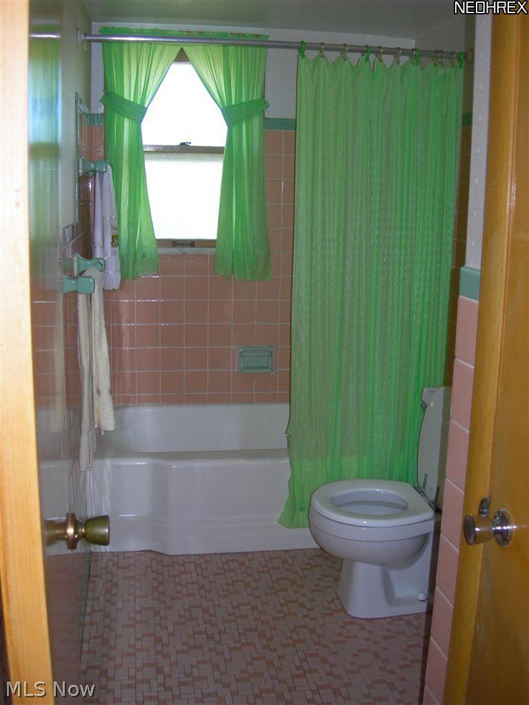 9336 Berkshire Road Cleveland, OH 44130 - Photo 14 of 21