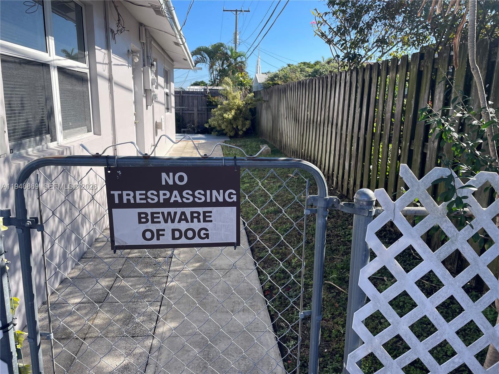 5550 Northeast 20th Terrace, Unit 3 Fort Lauderdale, FL 33308 - Photo 13 of 14 a sign on the side of a building