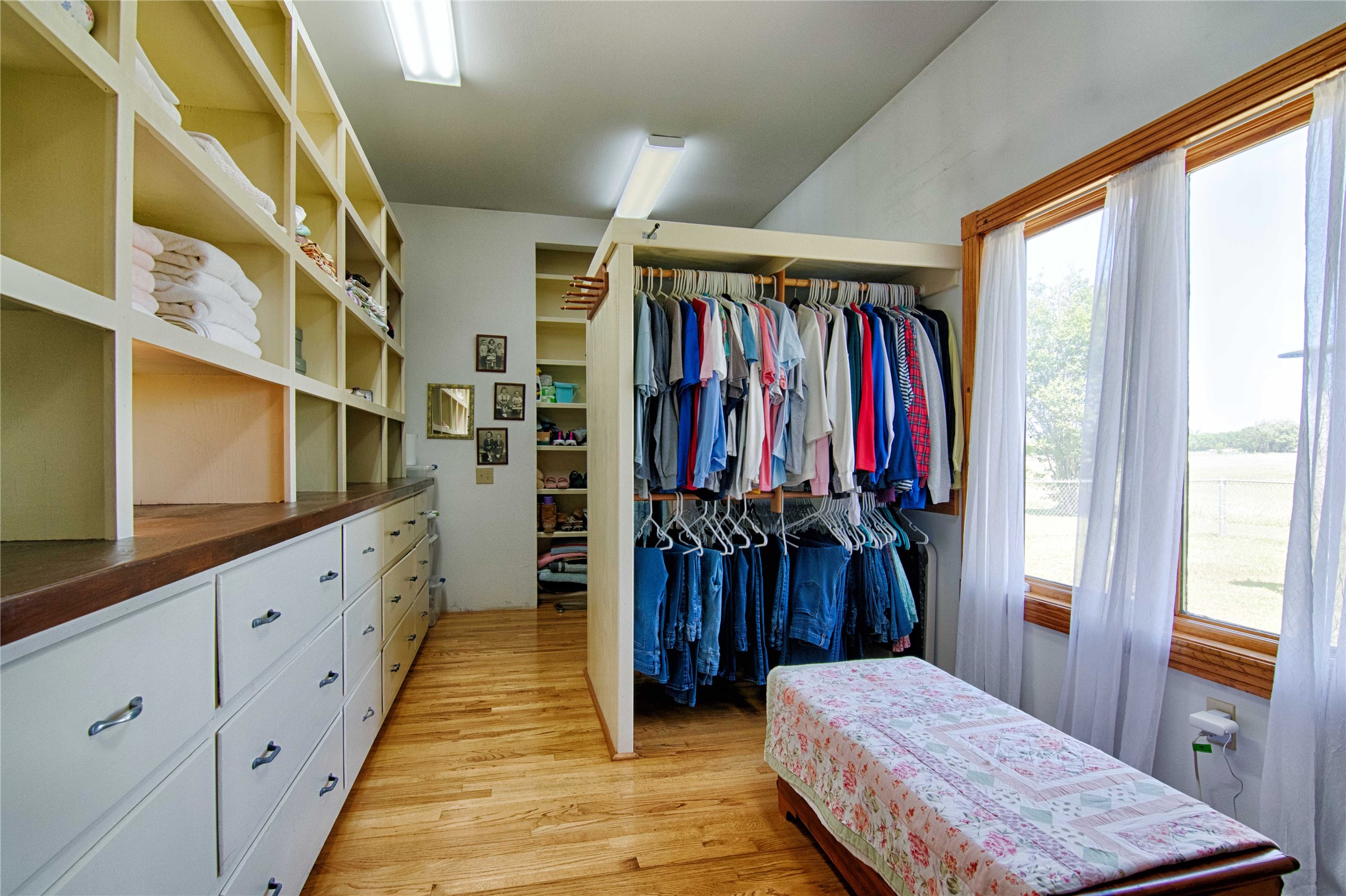 7755 Fm 1295 Moulton, TX 77975 - Photo 17 of 39 a very nice looking room with a couch