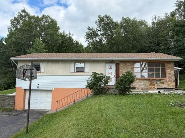 $1,800 | 610 N Road, Binghamton, NY 13904