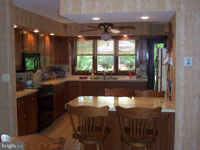 3194 Mt Gretna Road Elizabethtown, PA 17022 - Photo 2 of 12 Gallery Image 2