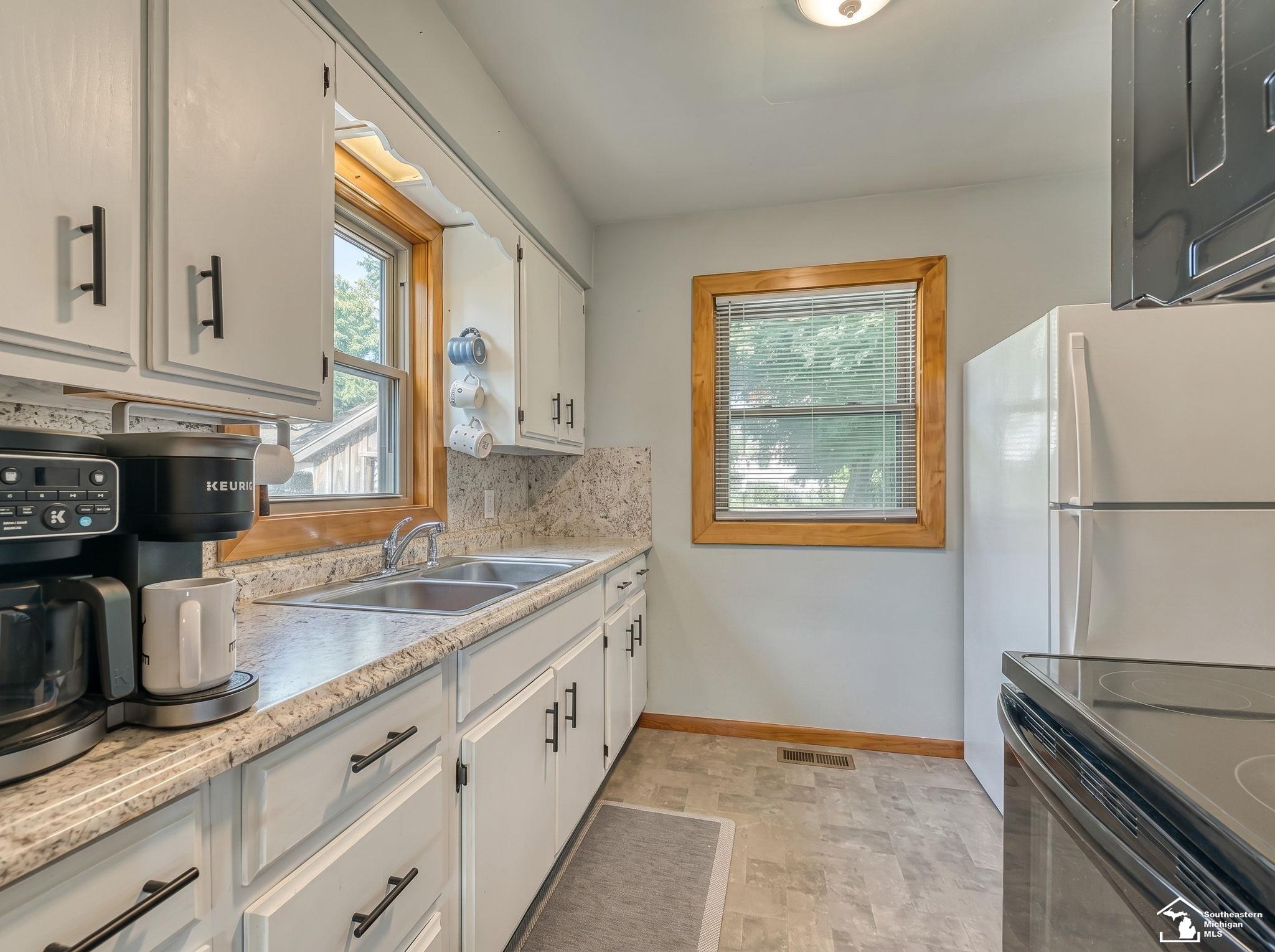 220 Raisin Street Deerfield, MI 49238 - Photo 7 of 25