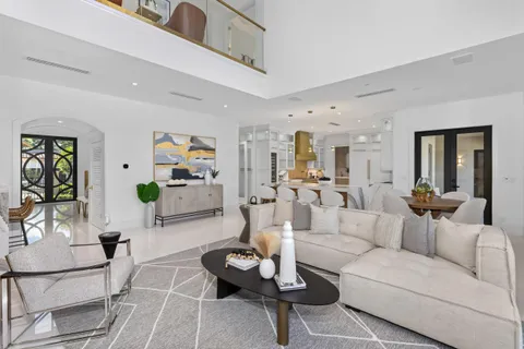 $5,999,995 | 620 Coral Way, Fort Lauderdale, FL 33301