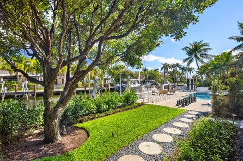 $5,999,995 | 620 Coral Way, Fort Lauderdale, FL 33301