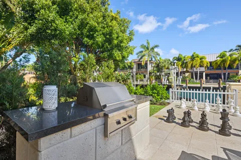 $5,999,995 | 620 Coral Way, Fort Lauderdale, FL 33301