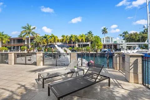 $5,999,995 | 620 Coral Way, Fort Lauderdale, FL 33301