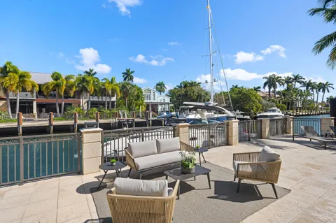$5,999,995 | 620 Coral Way, Fort Lauderdale, FL 33301
