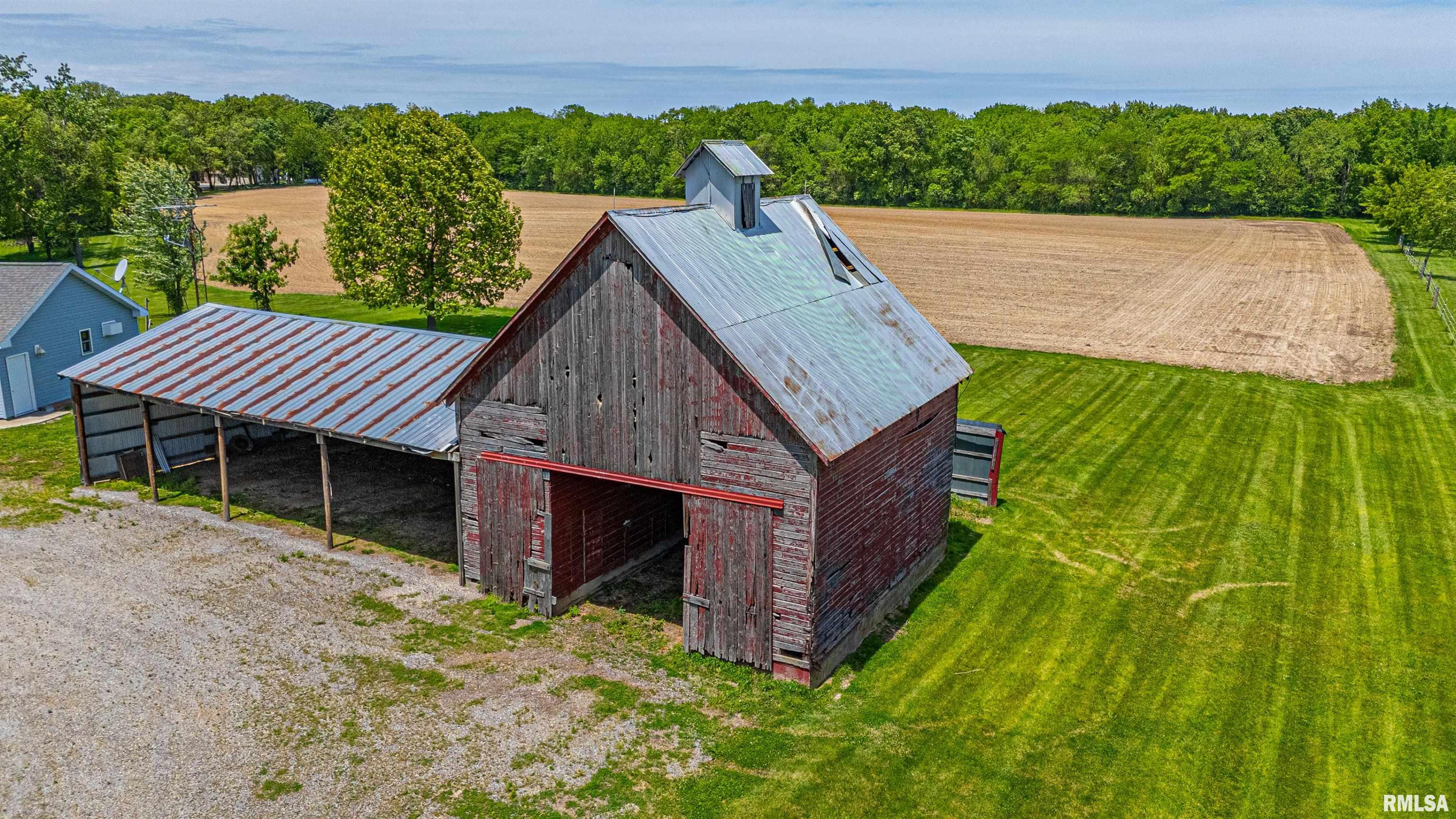 8363 Carl Springs Road Wapella, IL 61777 - Photo 28 of 30