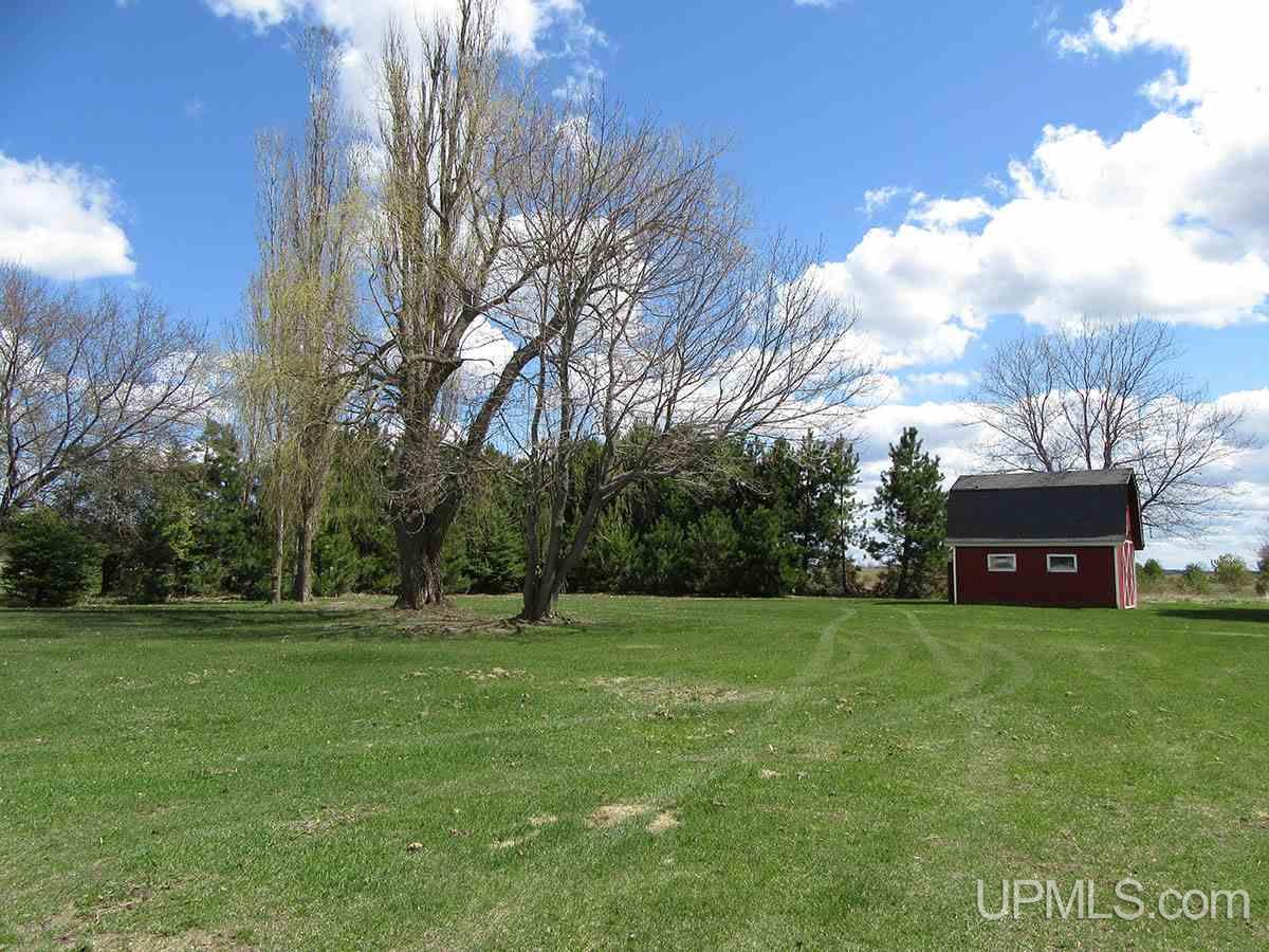 296 North Poupore Road Cooks, MI 49817 - Photo 5 of 19