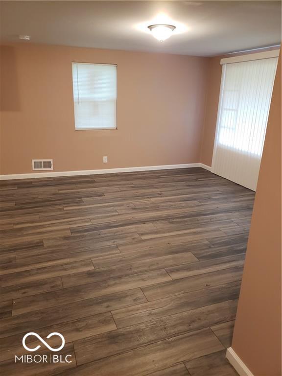 3233 Ralston Avenue Indianapolis, IN 46218 - Photo 3 of 8