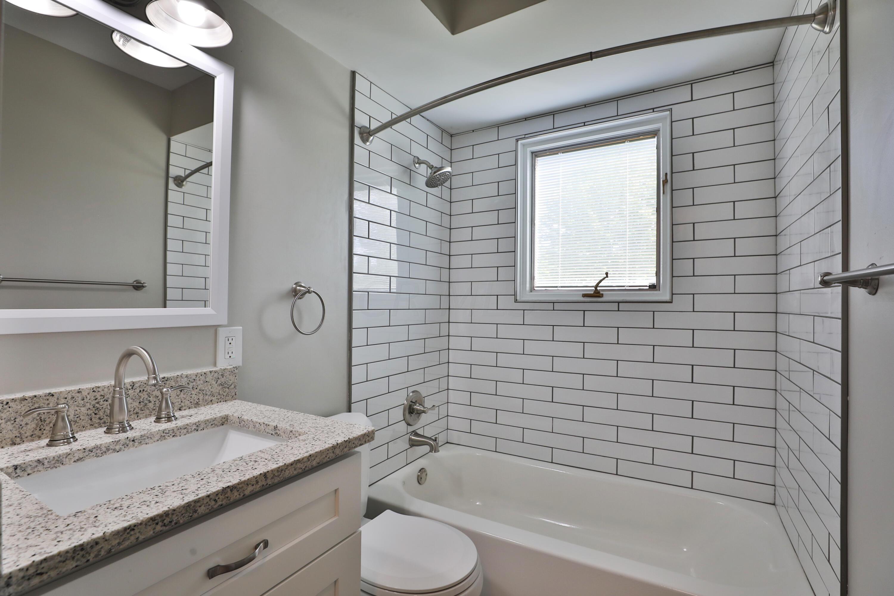 1135 Belden Road Columbus, OH 43229 - Photo 16 of 33 Bath1