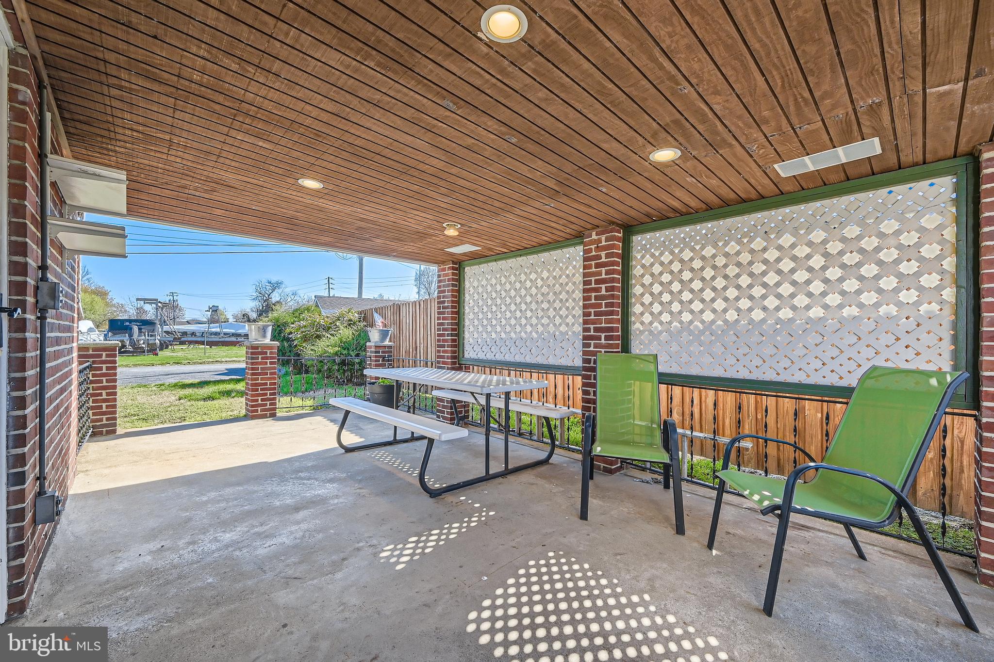 3169 Baybriar Road Baltimore, MD 21222 - Photo 28 of 28 a view of a chairs and table in the patio