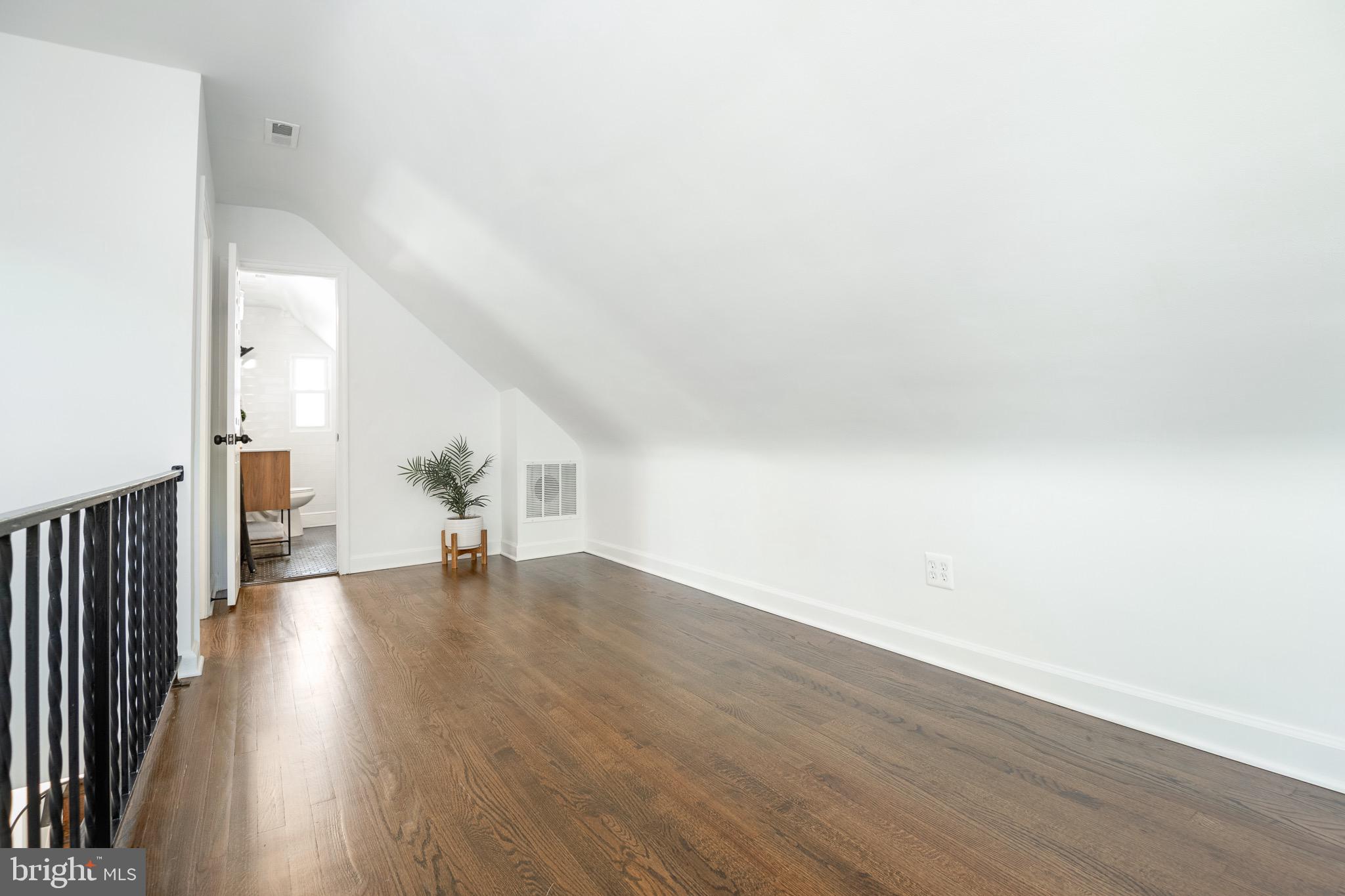 2805 Byron Street Silver Spring, MD 20902 - Photo 17 of 28