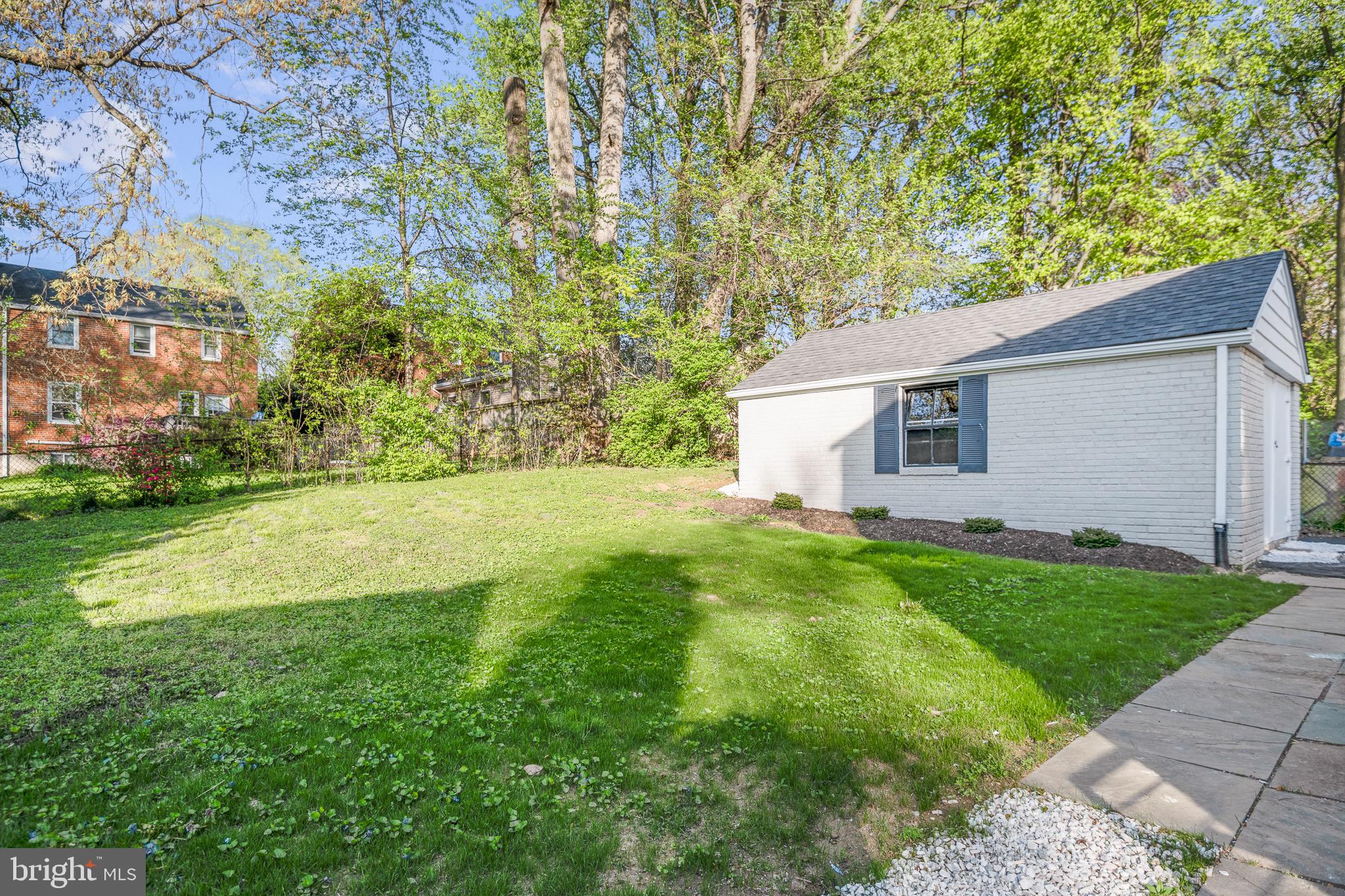 2805 Byron Street Silver Spring, MD 20902 - Photo 25 of 28