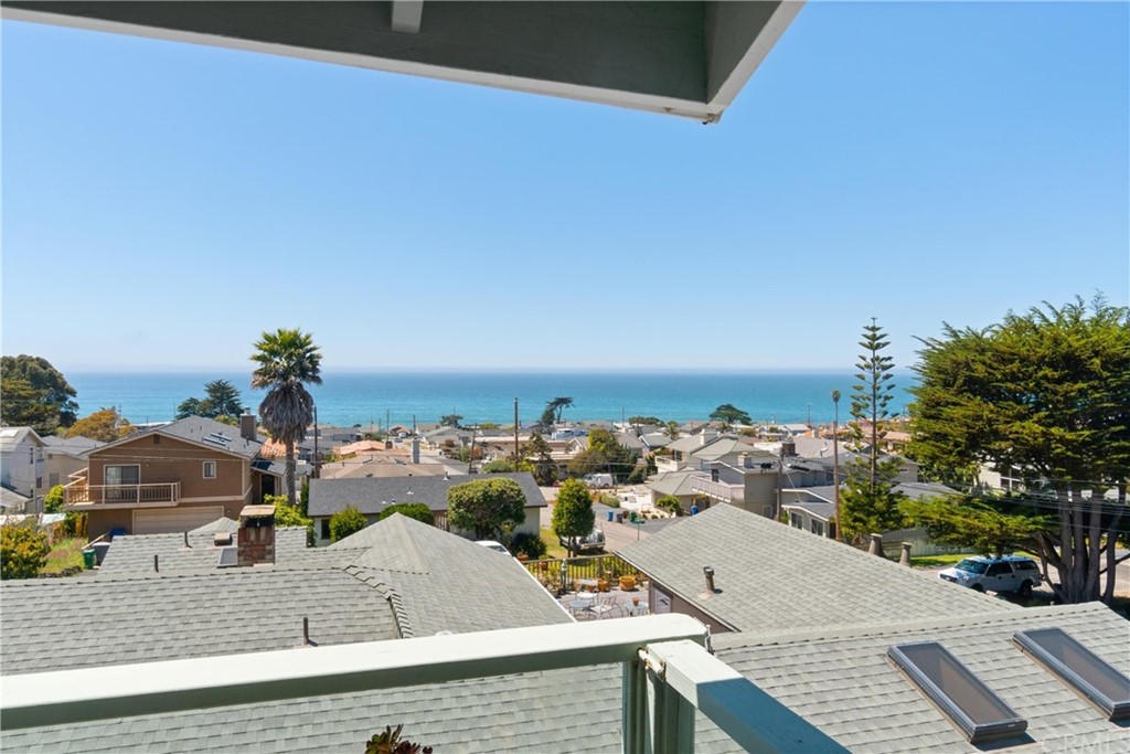 188 8th Street Cayucos, CA 93430 - Photo 21 of 33 a view of a city