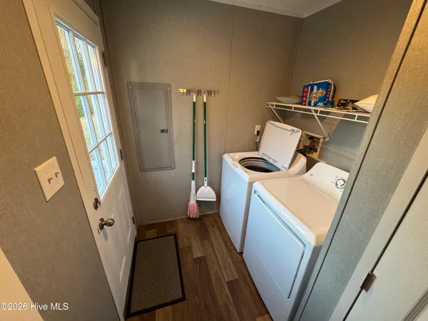 $2,000 | 113 Moores Landing Road, Hampstead, NC 28443