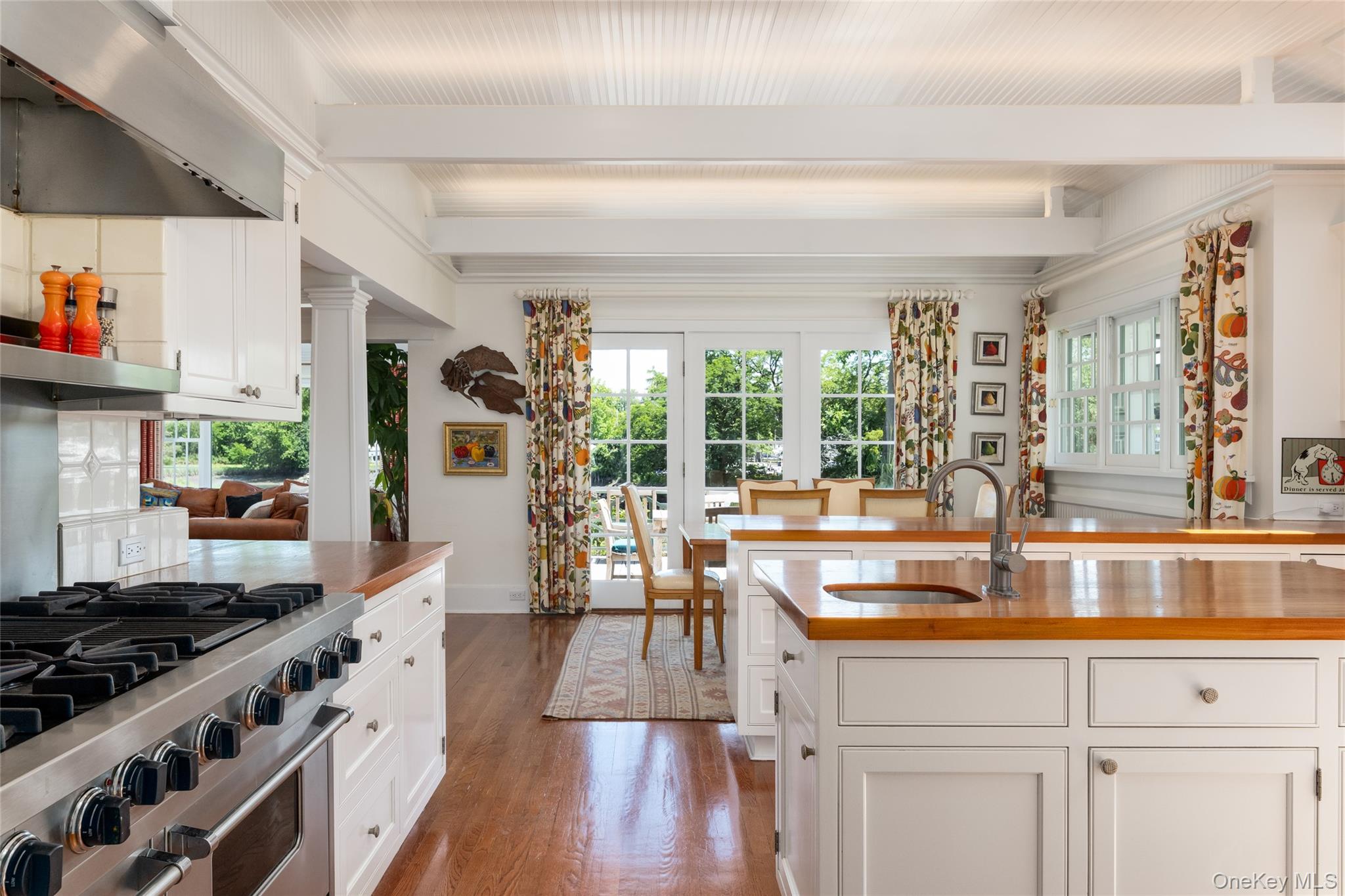87 Hix Avenue Rye, NY 10580 - Photo 14 of 43