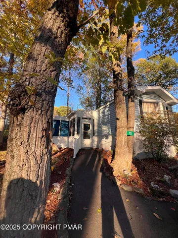 a view of outdoor space yard and patio