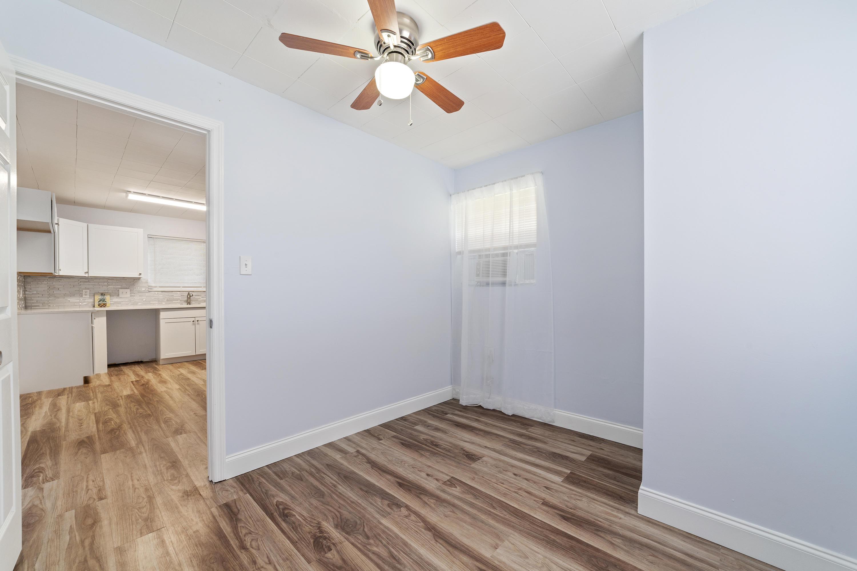 40 West 10th Street Riviera Beach, FL 33404 - Photo 27 of 37 _DSC8438