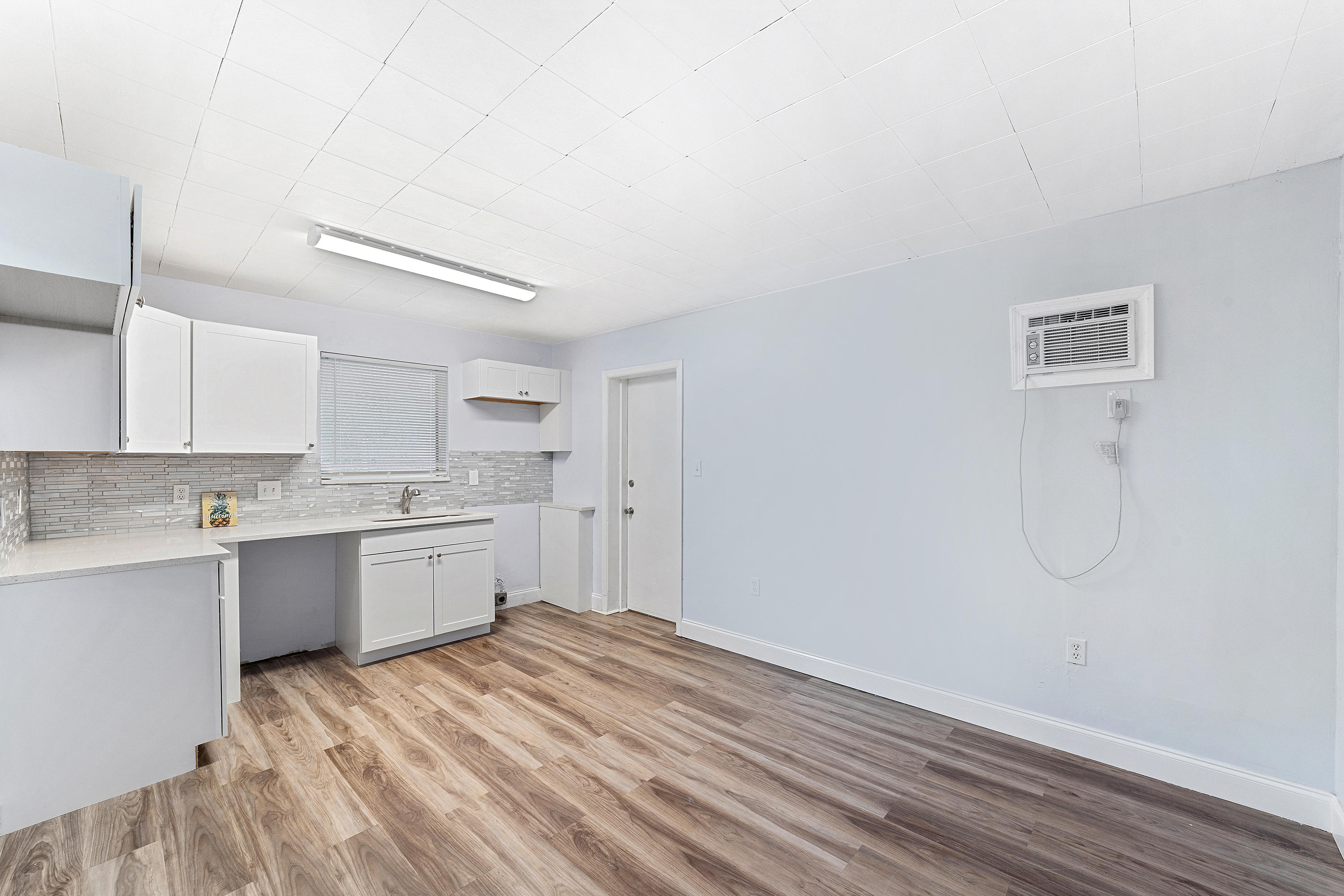 40 West 10th Street Riviera Beach, FL 33404 - Photo 28 of 37 _DSC8443