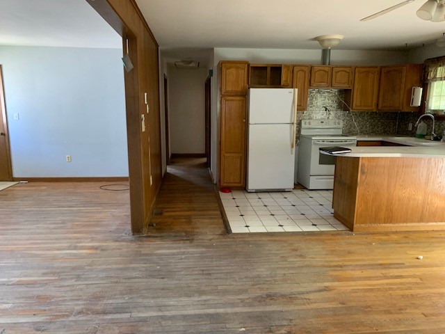 247 Paradis Avenue Woonsocket, RI 02895 - Photo 2 of 32 Gallery Image 2