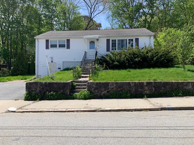 247 Paradis Avenue Woonsocket, RI 02895 - Photo 32 of 32 Gallery Image 32