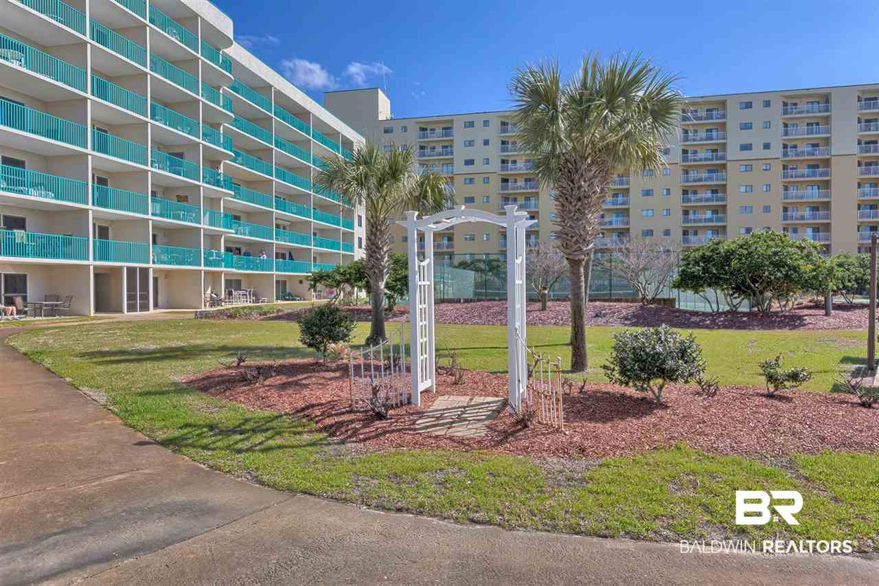 645 Plantation Road, Unit 6406 Gulf Shores, AL 36542 - Photo 27 of 28 Open Space Area