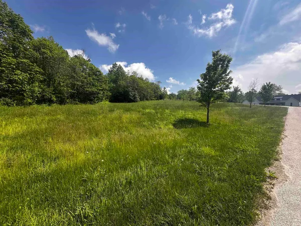 $115,000 | 2110 West Dark Hollow Road, Bloomington, IN 47403