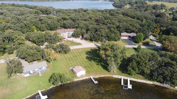 $179,900 | 27361 Oak Point Road, Elbow Lake, MN 56531