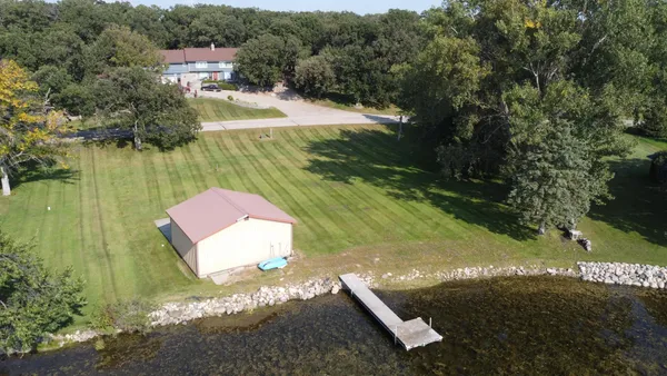 $199,900 | 27361 Oak Point Road, Elbow Lake, MN 56531