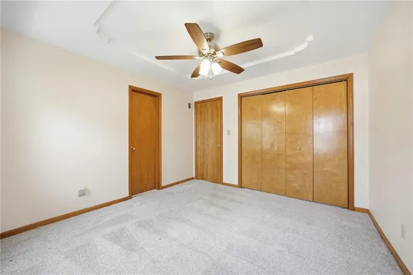 $349,900 | 6721 North St Clair Court, Kansas City, MO 64151