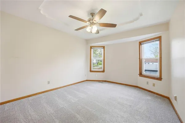 $349,900 | 6721 North St Clair Court, Kansas City, MO 64151