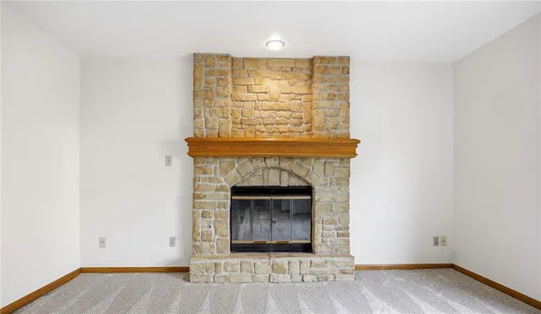 $349,900 | 6721 North St Clair Court, Kansas City, MO 64151