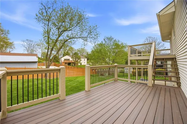 $349,900 | 6721 North St Clair Court, Kansas City, MO 64151