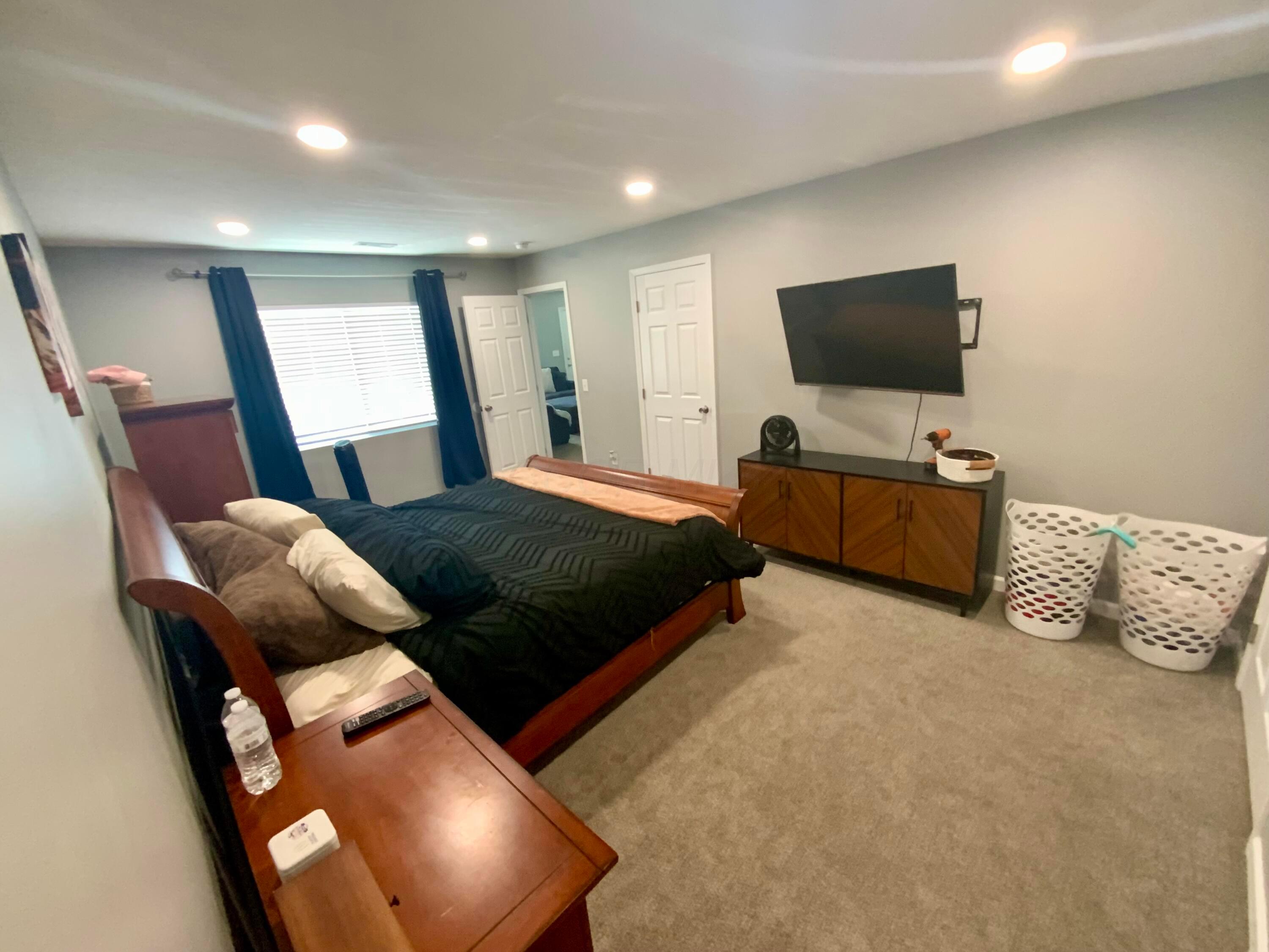 2901 Nuway Road Columbus, OH 43207 - Photo 8 of 21 Owner bedroom
