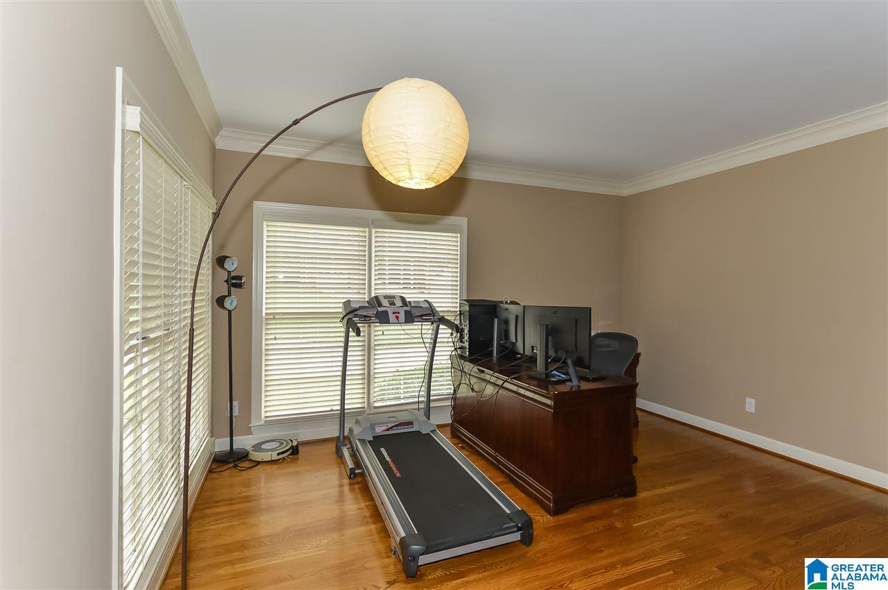 521 Meadow Ridge Circle Birmingham, AL 35242 - Photo 6 of 50