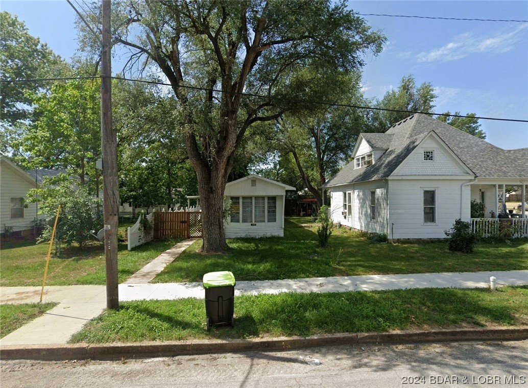 211 South Monroe St  