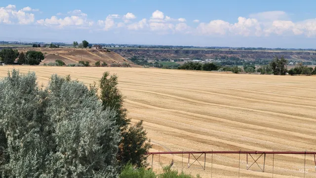 $200,000 | 1250 East (parcel 2), Buhl, ID 83316