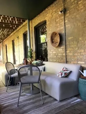 $2,500 | 1454 West Roscoe Street, Unit 2W, Chicago, IL 60657