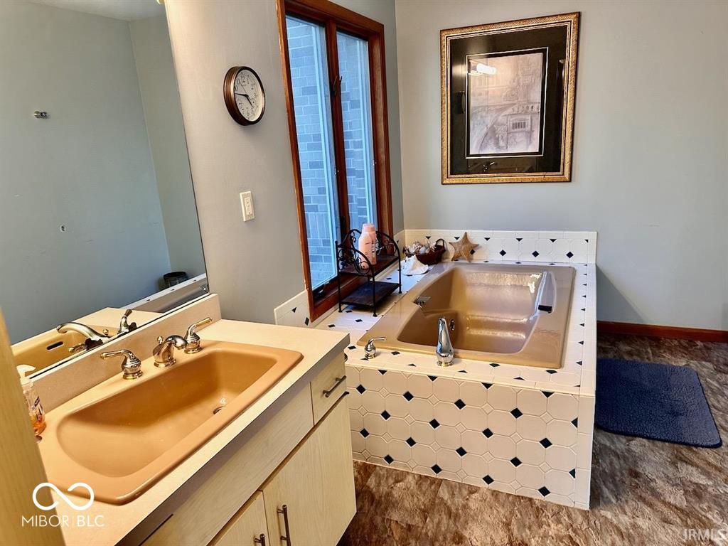 4110 West Riverside Avenue Muncie, IN 47304 - Photo 28 of 36 Gallery Image 28