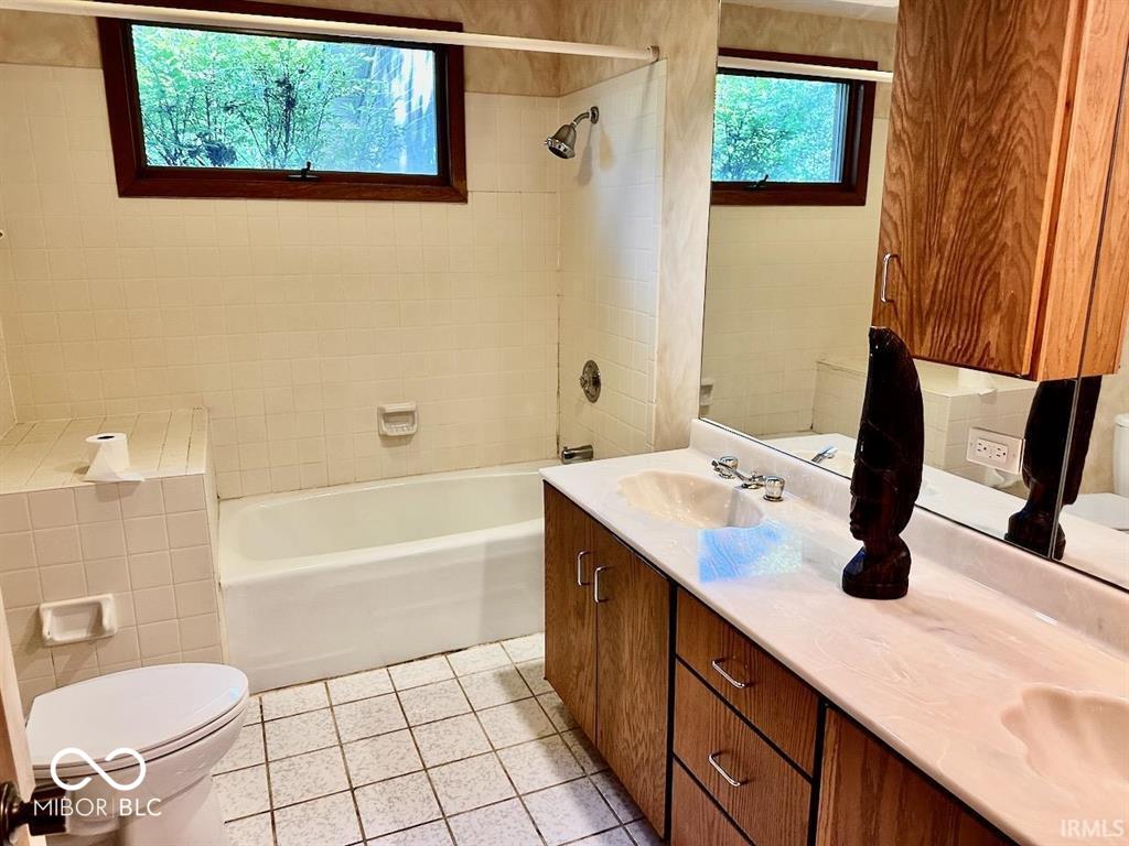 4110 West Riverside Avenue Muncie, IN 47304 - Photo 33 of 36 Gallery Image 33