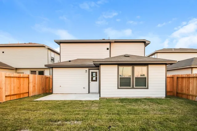 $1,775 | 10735 Sunlit Street, Conroe, TX 77303