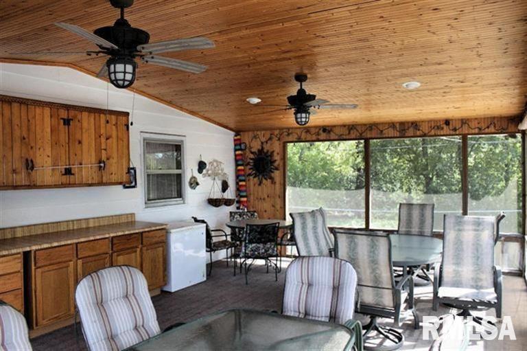 14629 Vans Road Fulton, IL 61252 - Photo 7 of 21