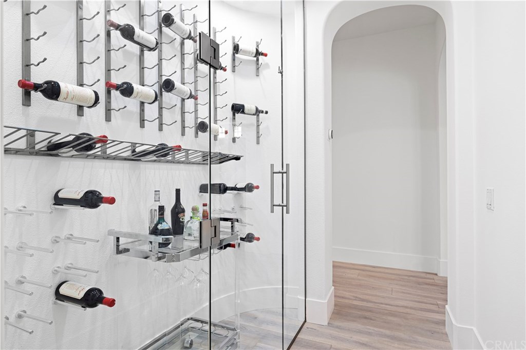 9 Seabluff Newport Beach, CA 92660 - Photo 8 of 39