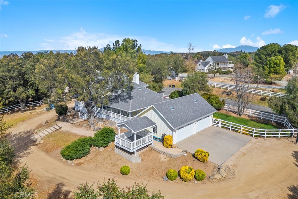 35105 Loma Road Lake Elsinore, CA 92530 - Photo 2 of 55
